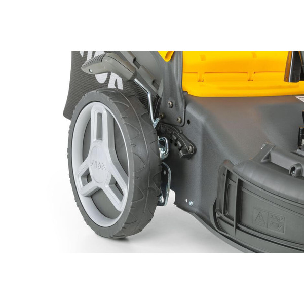 Газонокосарка STIGA Combi48SQ