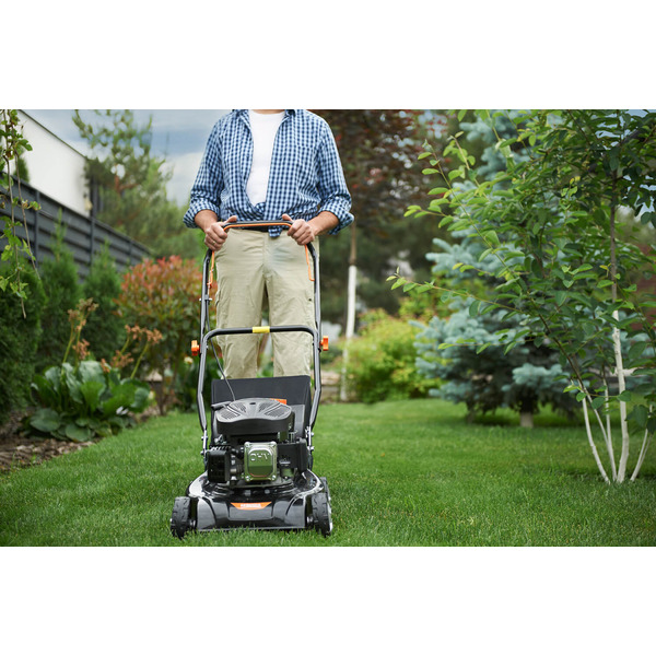 Газонокосарка SEQUOIA SPLM3040