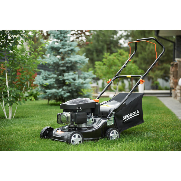 Газонокосарка SEQUOIA SPLM3040
