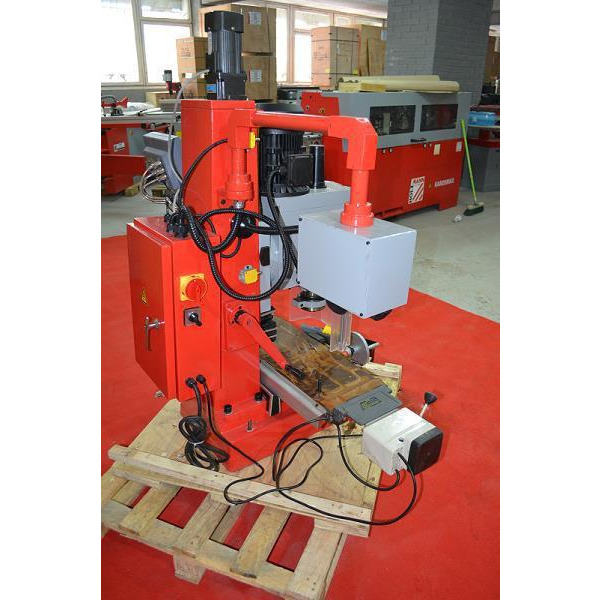 Фрезерний верстат Holzmann BF 50DIG