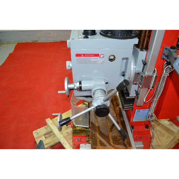 Фрезерний верстат Holzmann BF 50DIG