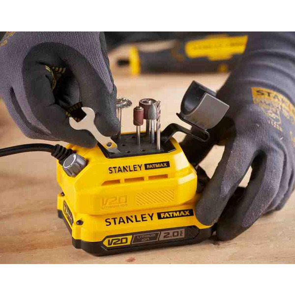 Паяльник акумуляторний STANLEY FATMAX SFMCE040B