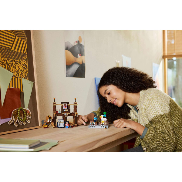 Конструктор LEGO Minecraft Бійцівський ринг у лісовому маєтку