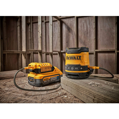Колонка портативна акумуляторна DeWALT DCR009