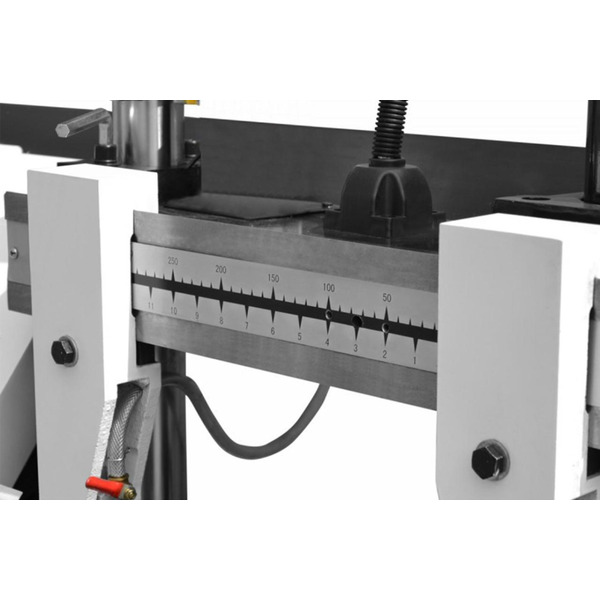 Автоматичний стрічкопильний верстат CORMAK H260SA