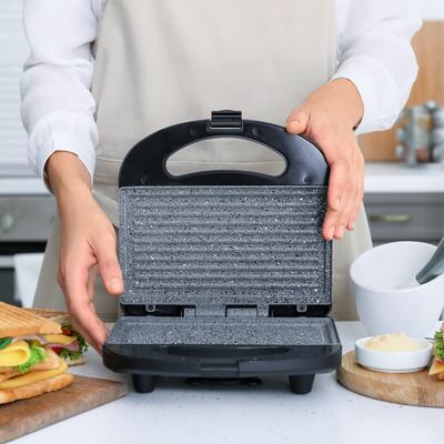 Бутербродница Magio MG-367