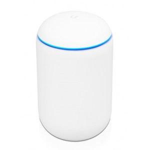 Бездротовий маршрутизатор (роутер) Ubiquiti UniFi Dream Machine UDM