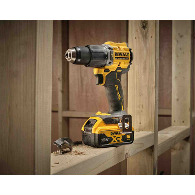 Дриль-шуруповерт акумуляторний безщітковий ударний DeWALT DCD799NT