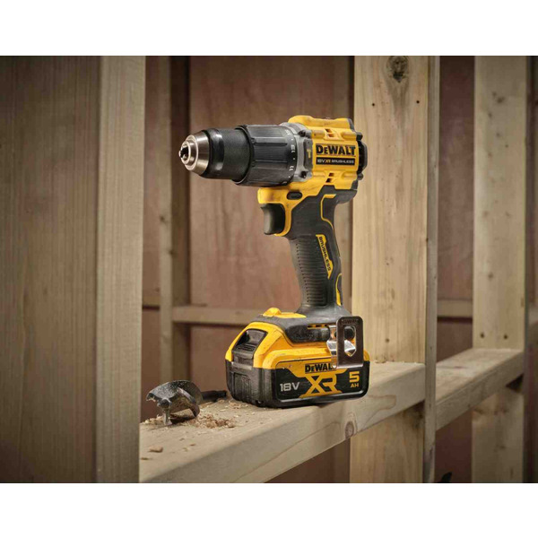 Дриль-шуруповерт акумуляторний безщітковий ударний DeWALT DCD799NT