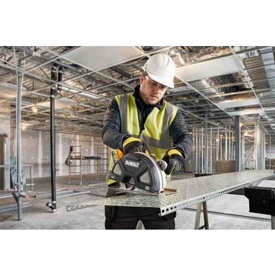 Пилка дискова по металу акумуляторна DeWALT DCS383H2