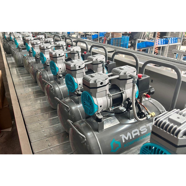 Компресор Mast Group MOF1390/1100-30: переваги і характеристики