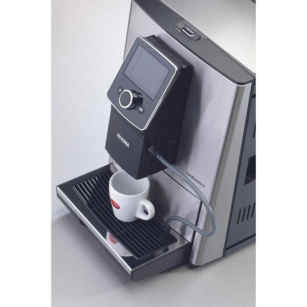 Кавомашина Nivona CafeRomatica NICR 825