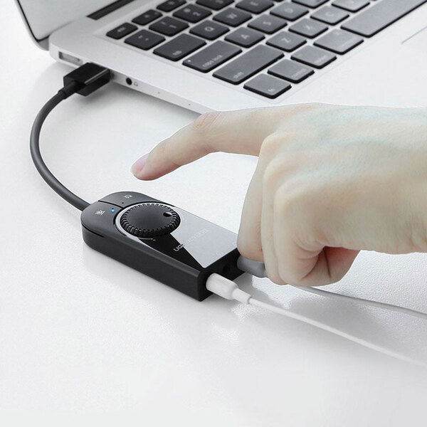 Звукова карта USB AUX jack, 2*TRS (Mic + Ear) SSS1629 Ugreen Чорна CM129