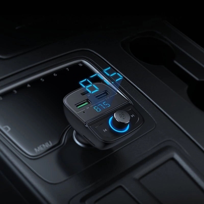 Автозарядка 3xUSB 31,5W (USB-C+2xUSB-A) BT Transmitter + TF Чорна (CD229) UGREEN