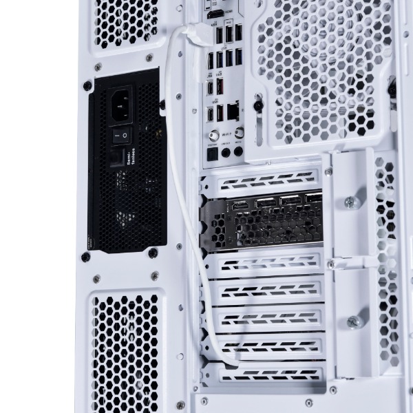 USB-хаб Lian Li USB2.0 1 to 3 Port (Type A Male) HUB, Black (G89.PW-U2TPAB.00)