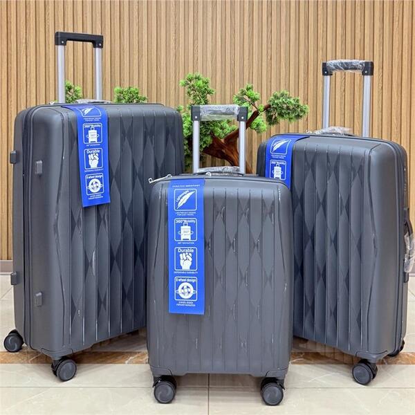 Набір валіз 2E, M7979, поліпропілен, (L+M+S), блискавка anti theft, 4 колеса, кодовий замок, темно-сірий