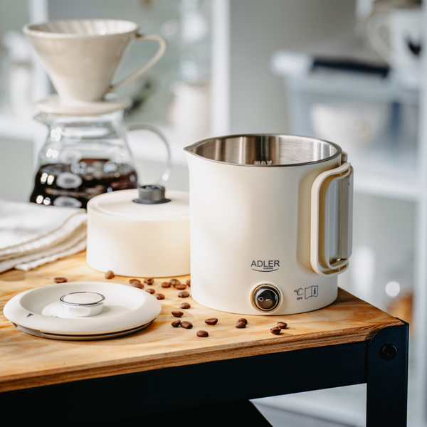 Електрочайник Adler AD 1388b дорожній 650Вт/ 0.8л/ подвійні стінки/ автовимкнення/бежевий