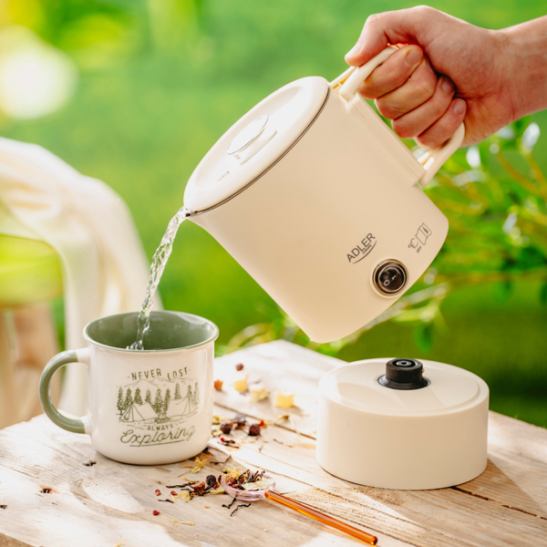 Електрочайник Adler AD 1388b дорожній 650Вт/ 0.8л/ подвійні стінки/ автовимкнення/бежевий