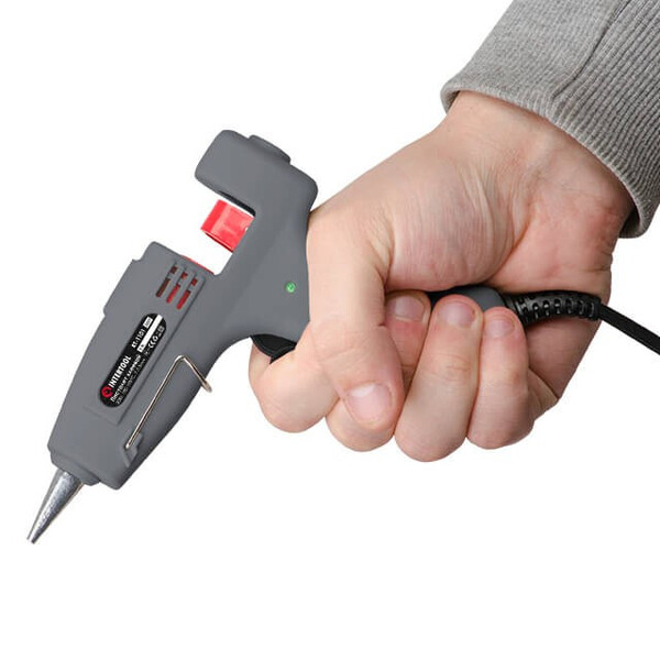 Пистолет клеевой 20(65)Вт, 230В, 180-195°C под стержни 7-7.5 мм, 5-13 г/мин. INTERTOOL RT-1101