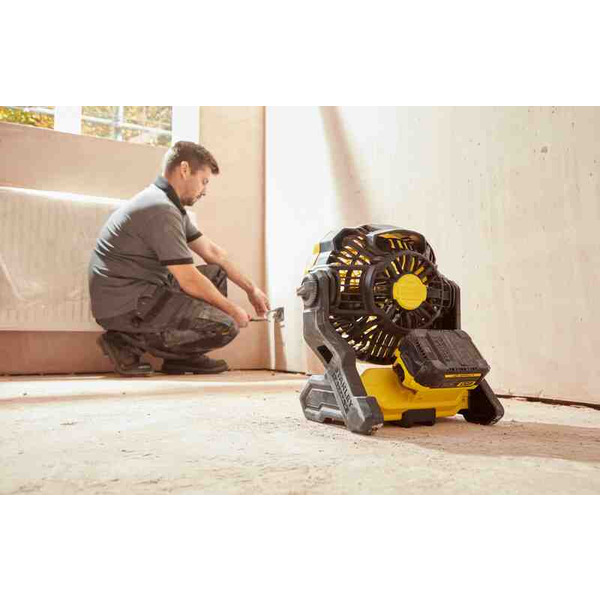 Воздуходувка-вентилятор аккумуляторный STANLEY FATMAX SFMCE001B