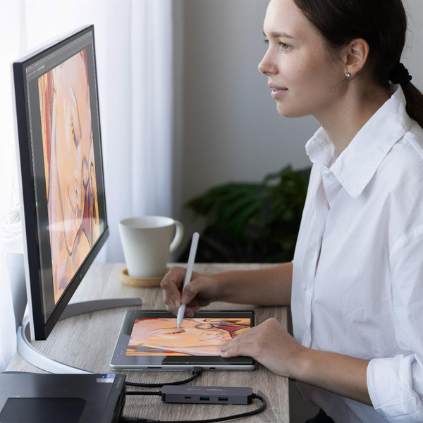 USB-хаб J5create Wormhole Switch Grey (JCH462-N)