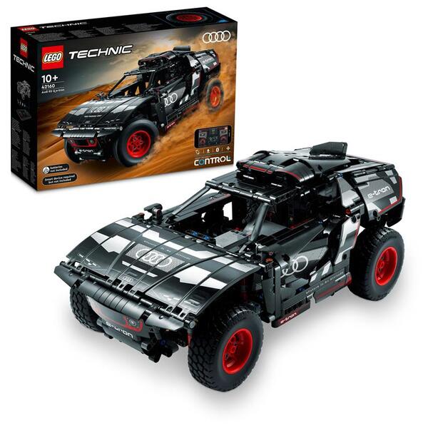 Конструктор LEGO Technic Audi RS Q e-tron