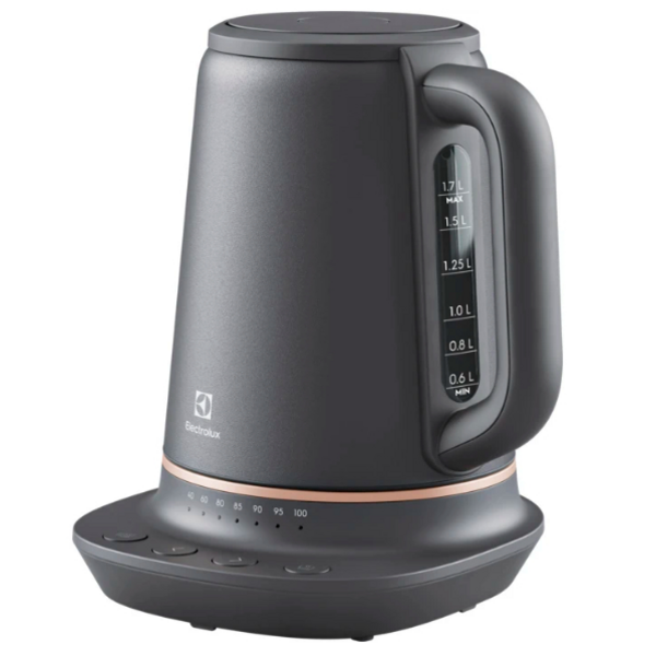 Елекрочайник Electrolux E7K1-6BP
