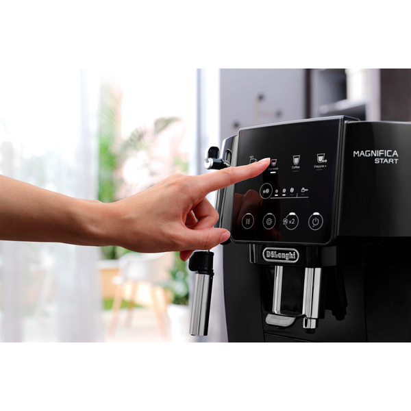 Кофемашина Delonghi ECAM 220.21.B Magnifica Start